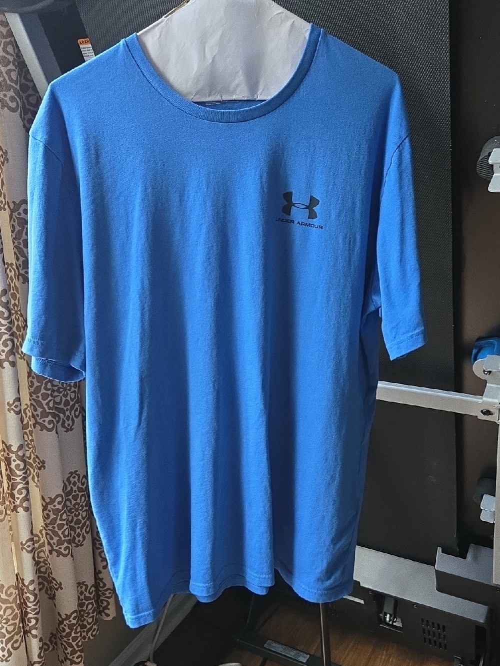 Under Armor Men's Tshirt